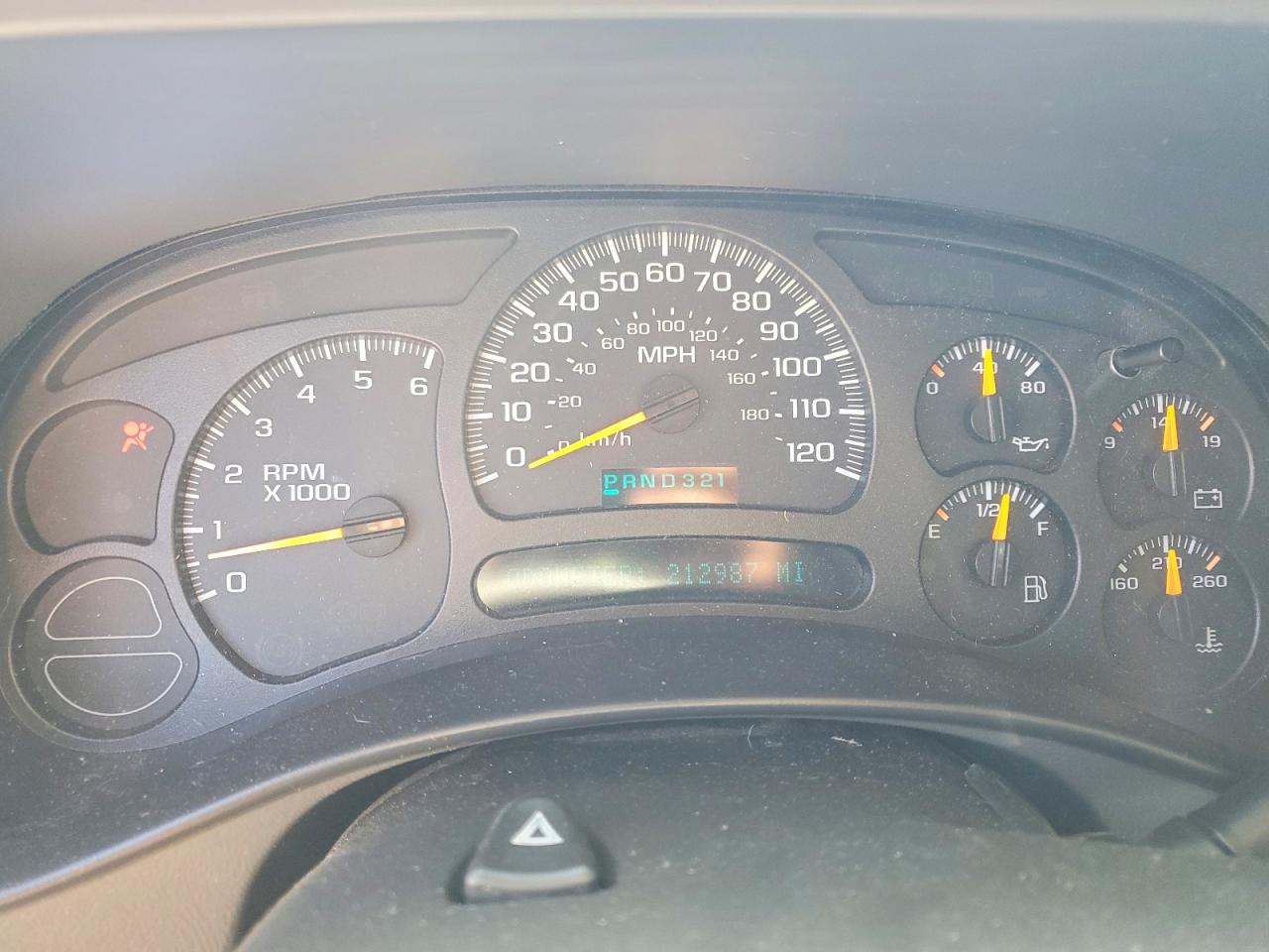 2004 CHEVROLET SILVERADO K1500 photo 25