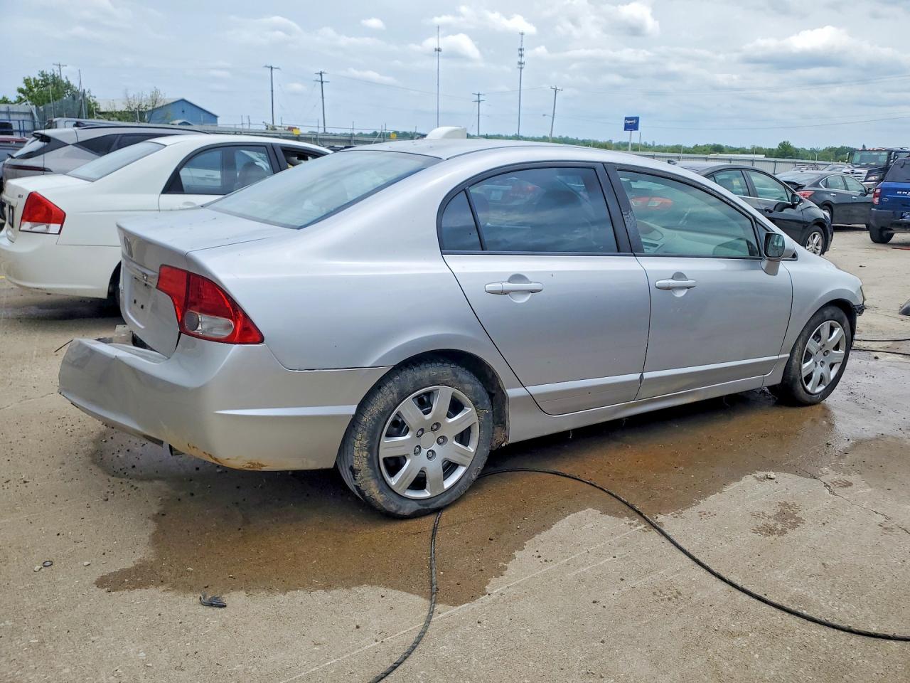 2010 HONDA CIVIC LX photo 3