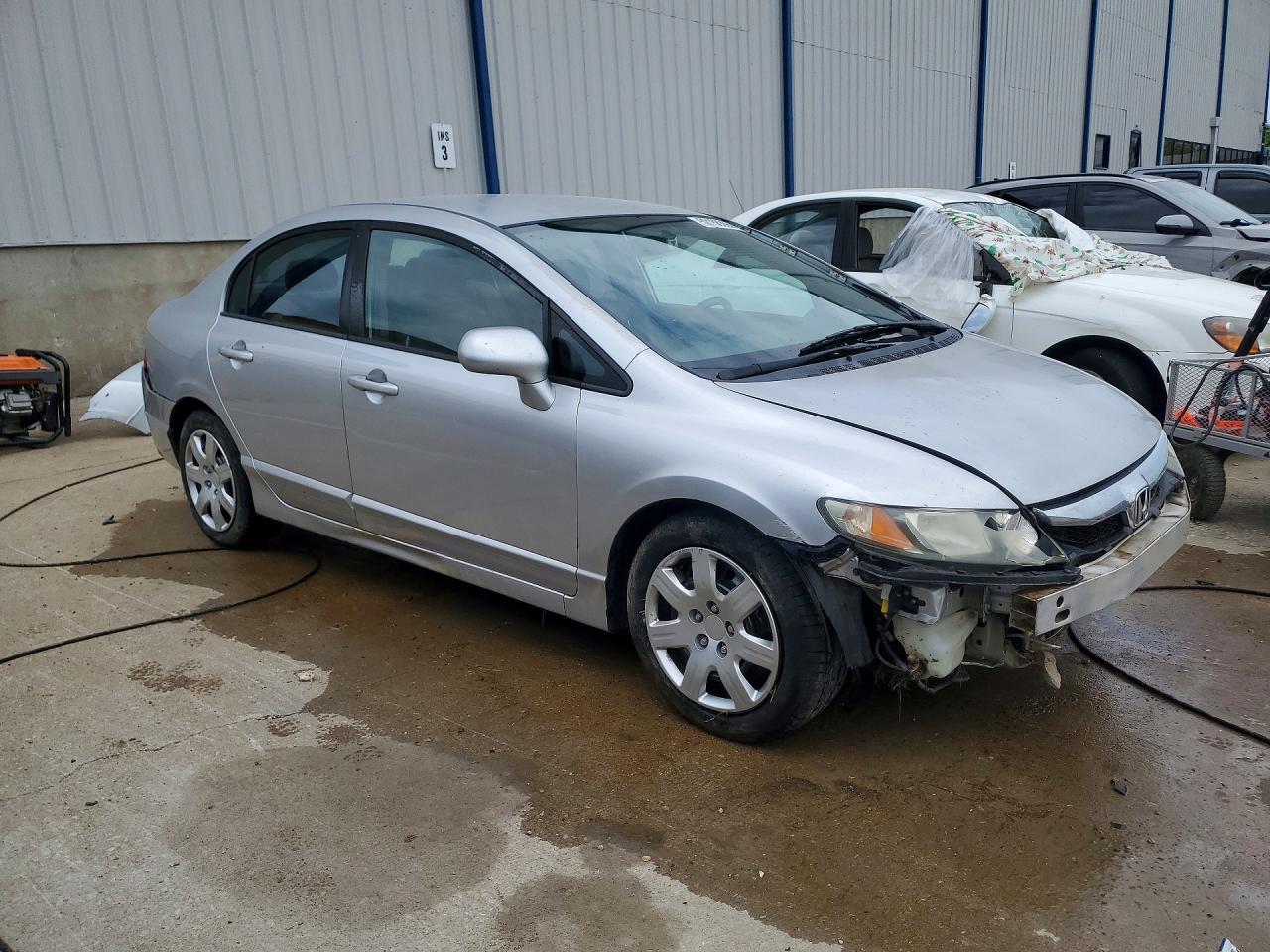 2010 HONDA CIVIC LX photo 4