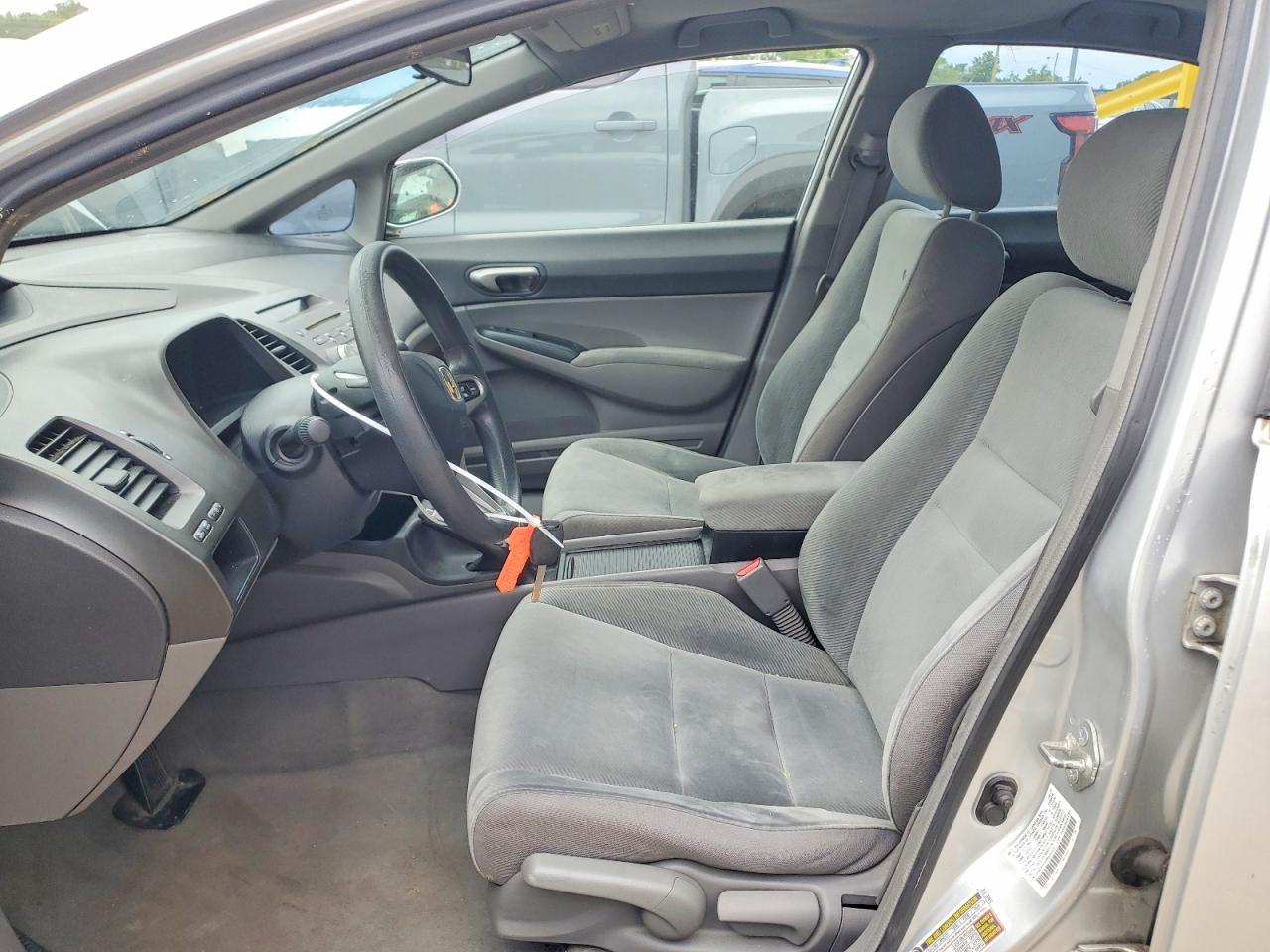 2010 HONDA CIVIC LX photo 7