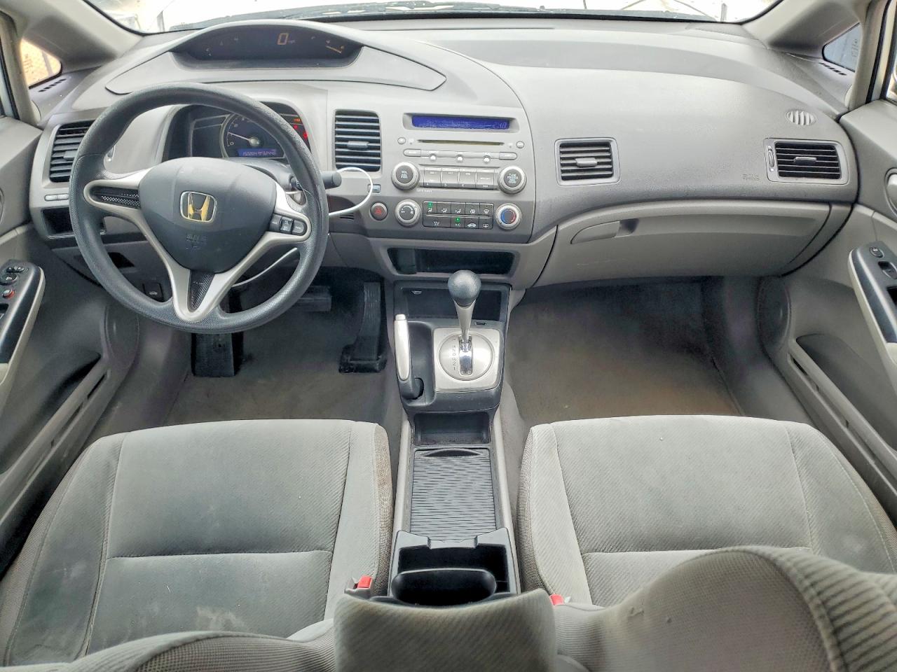 2010 HONDA CIVIC LX photo 8