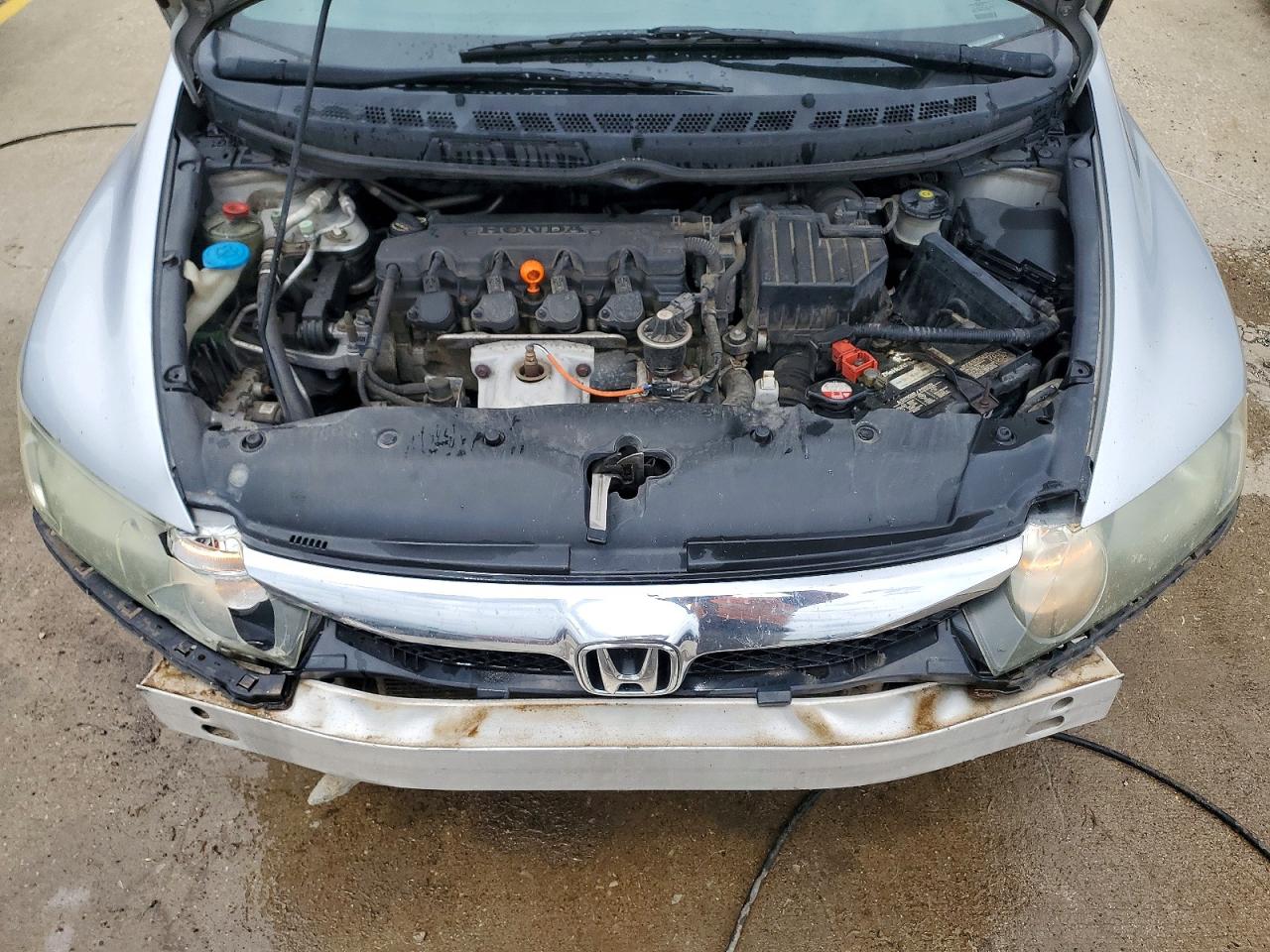 2010 HONDA CIVIC LX photo 11