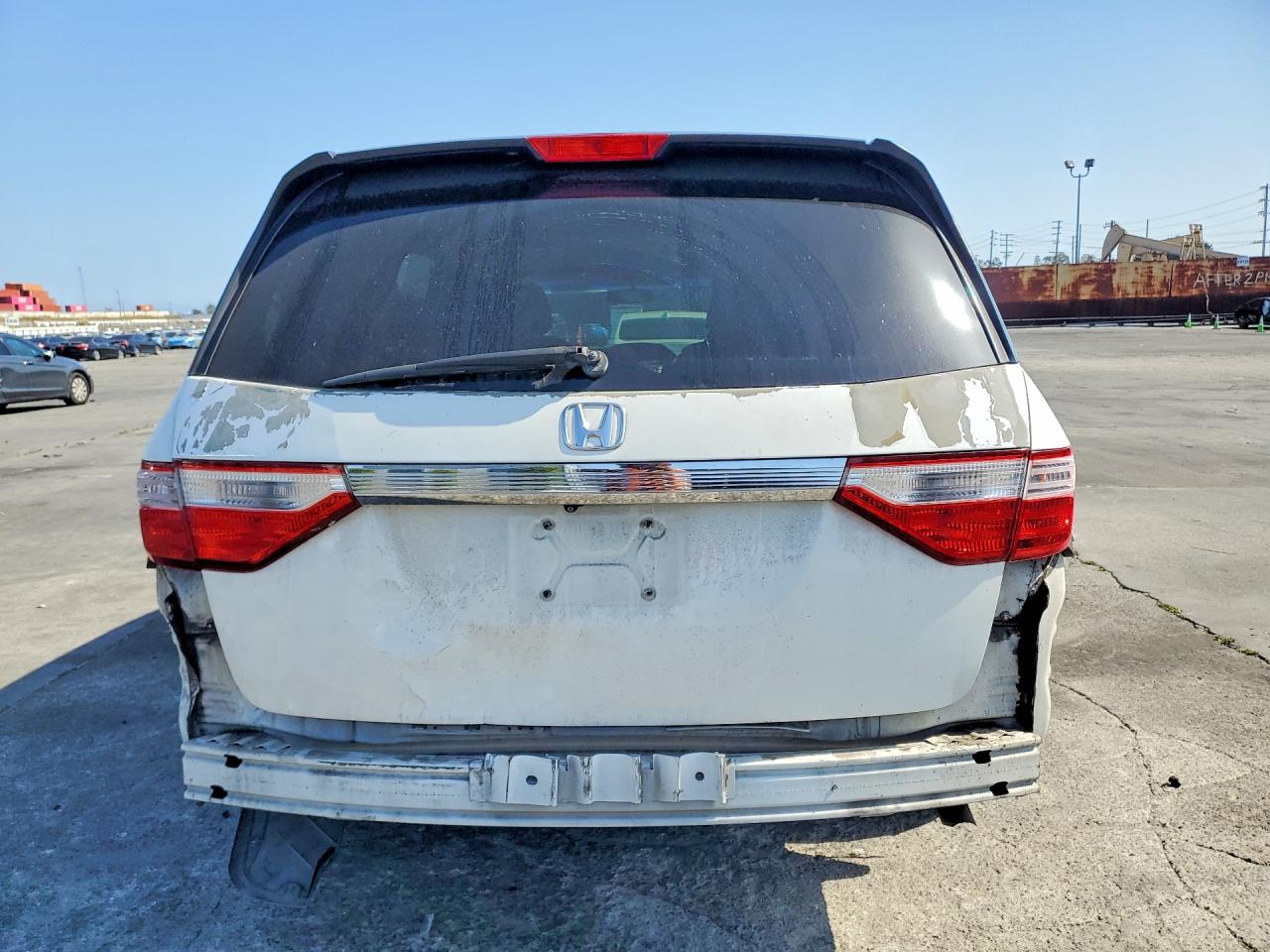 2013 HONDA ODYSSEY LX photo 11