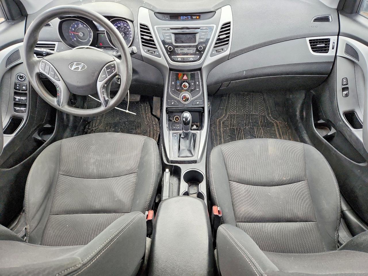 2016 HYUNDAI ELANTRA SE photo 22