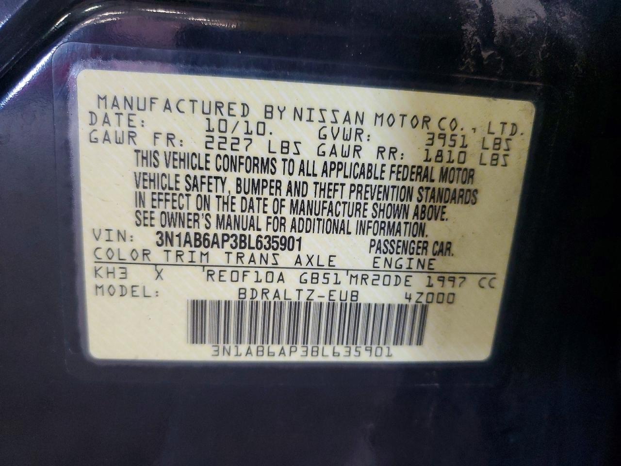 2011 NISSAN SENTRA 2.0 photo 25