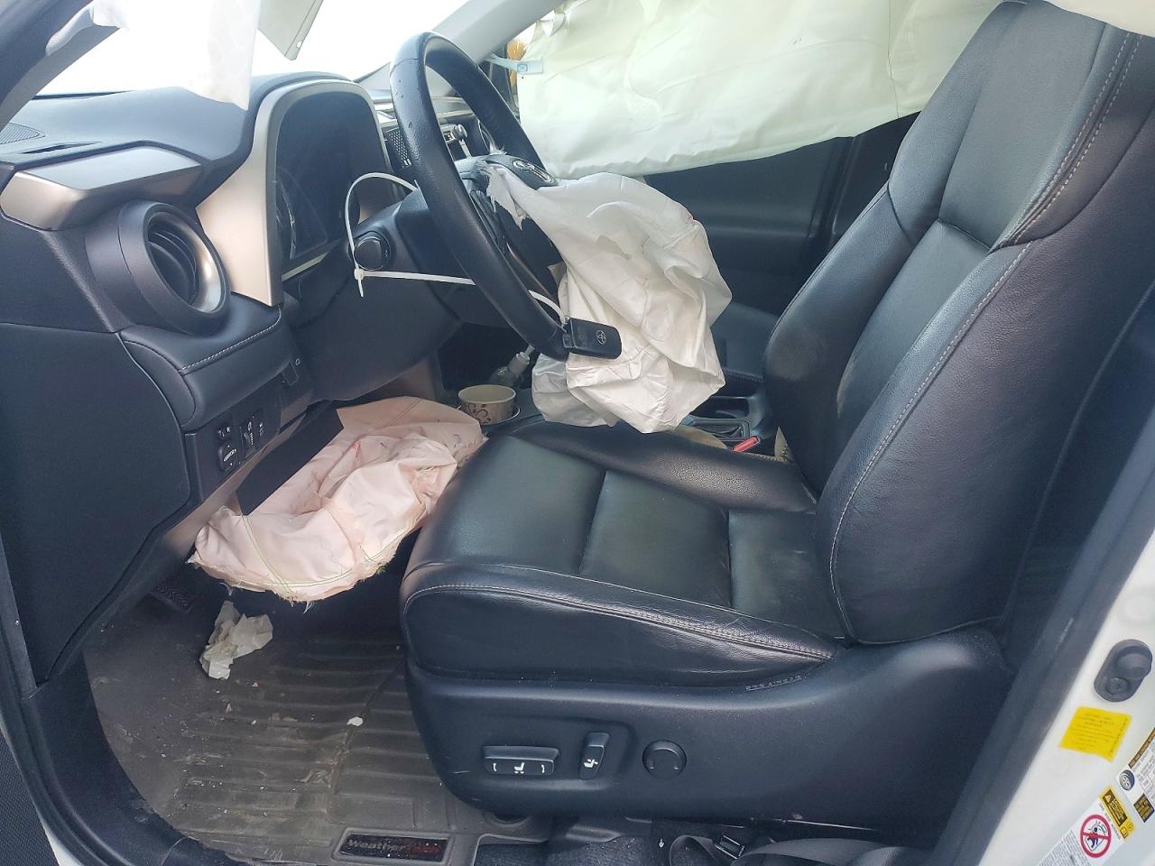 2014 TOYOTA RAV4 LIMITED photo 19