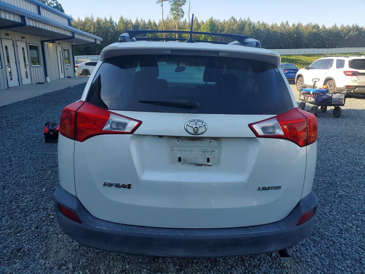 2014 TOYOTA RAV4 LIMITED photo 16