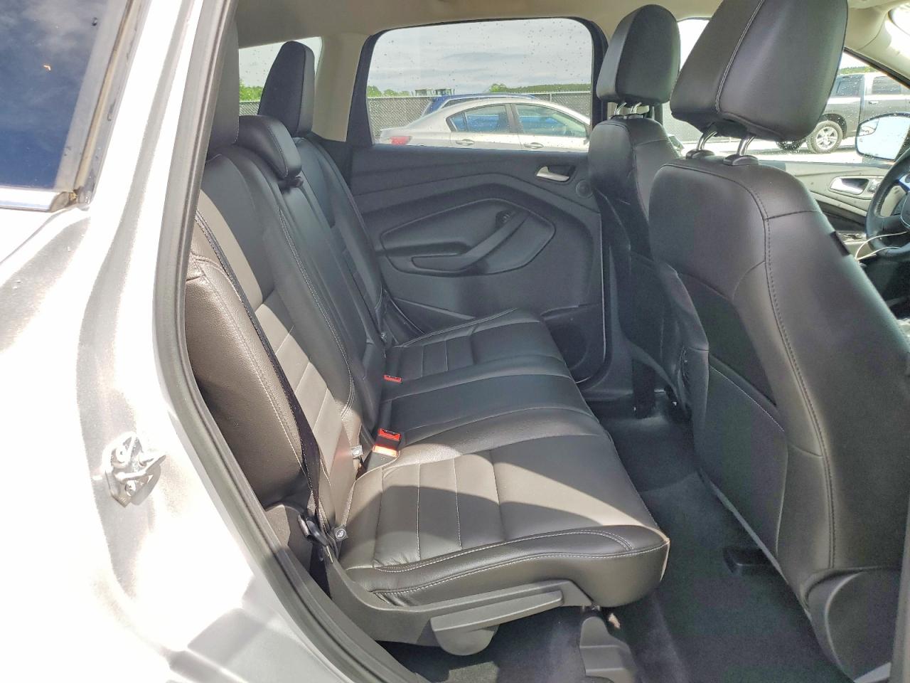 2016 FORD ESCAPE TITANIUM photo 11
