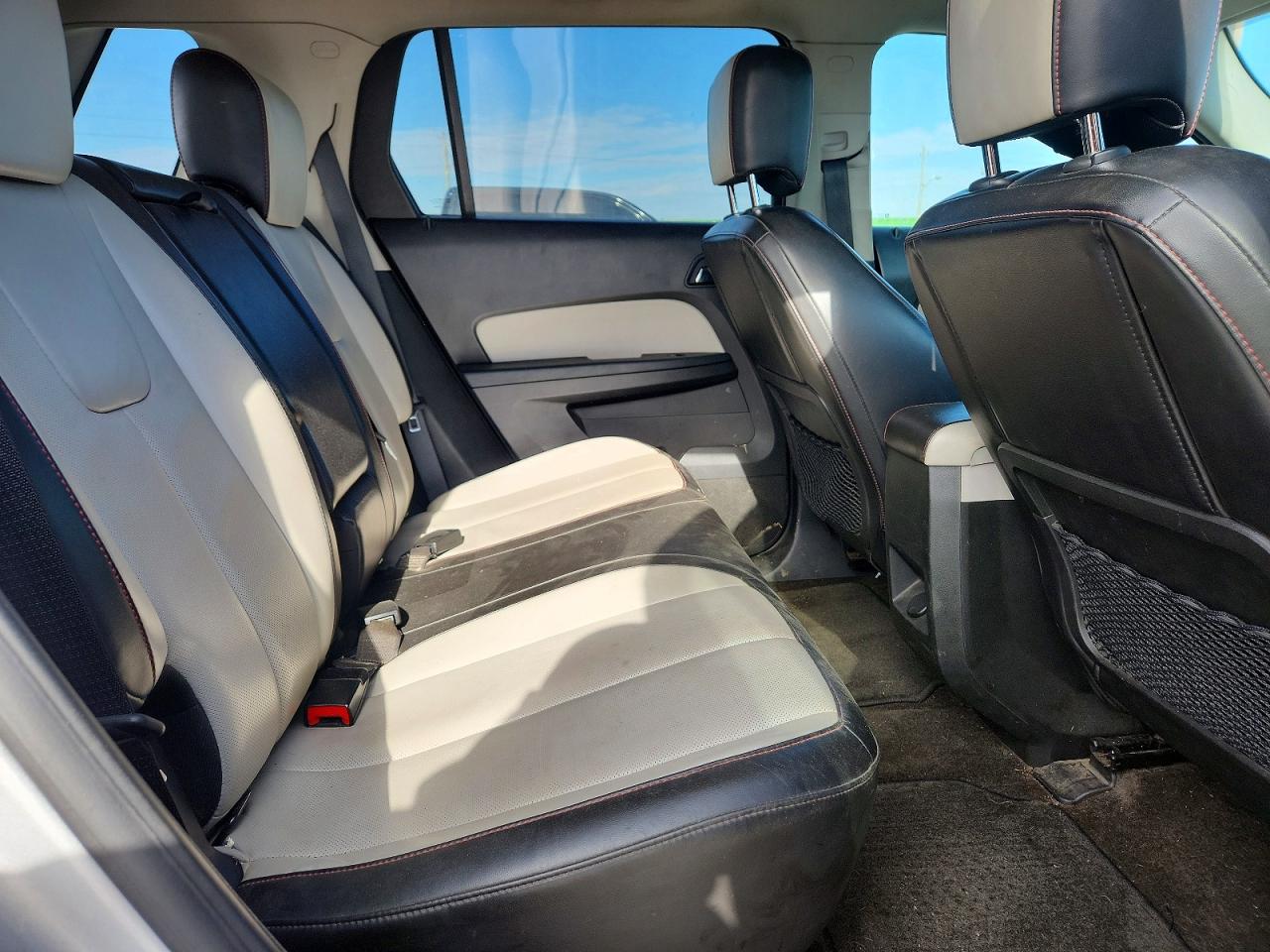 2011 GMC TERRAIN SLT photo 31