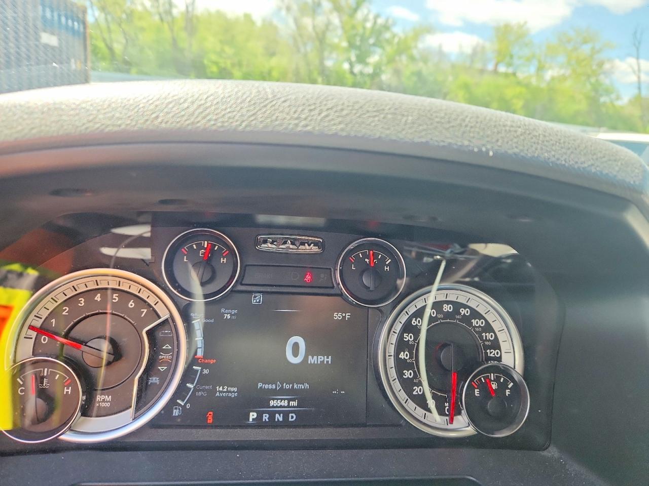 2019 RAM 1500 CLASSIC SLT photo 17