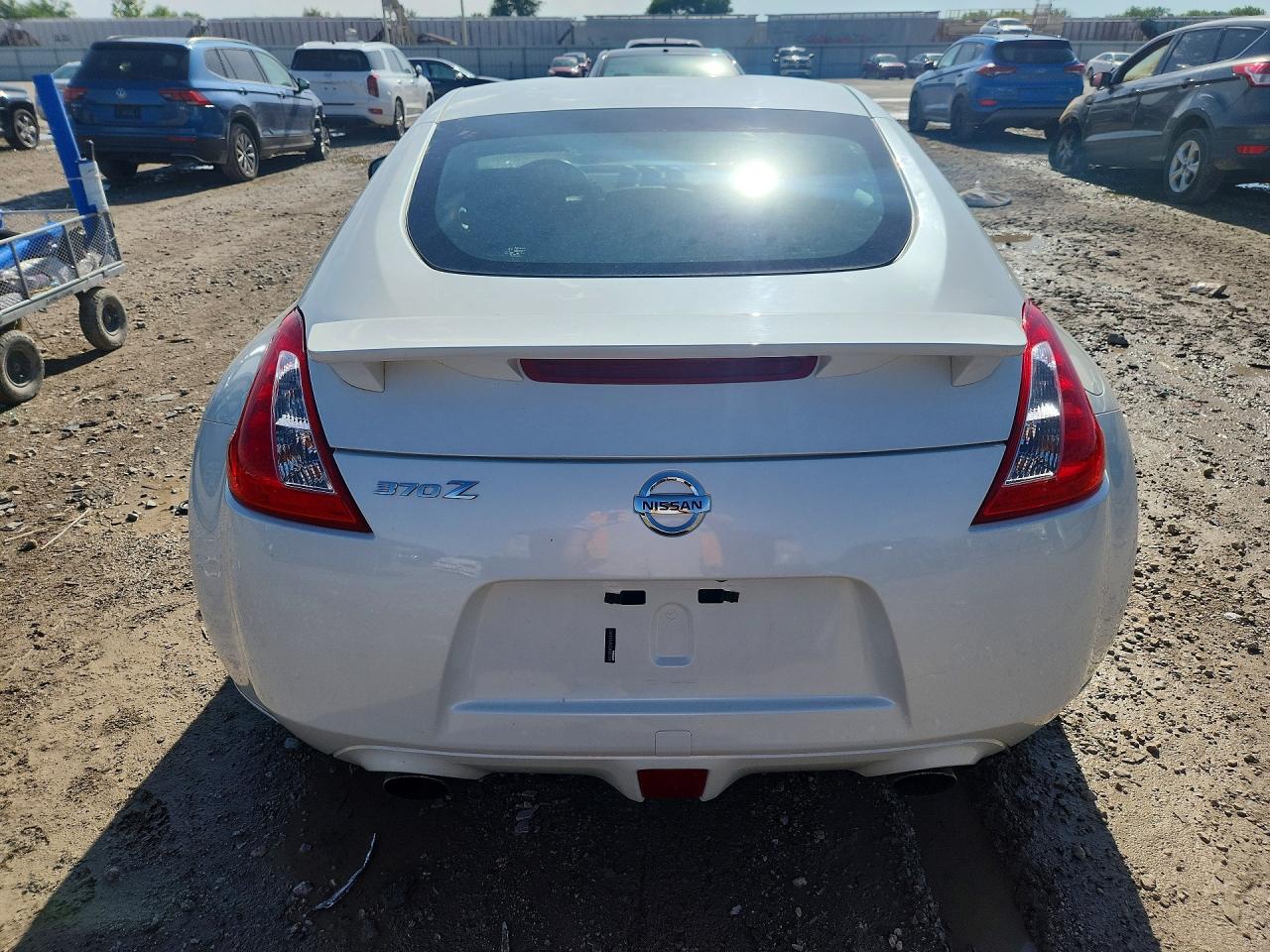 2013 NISSAN 370Z BASE photo 16