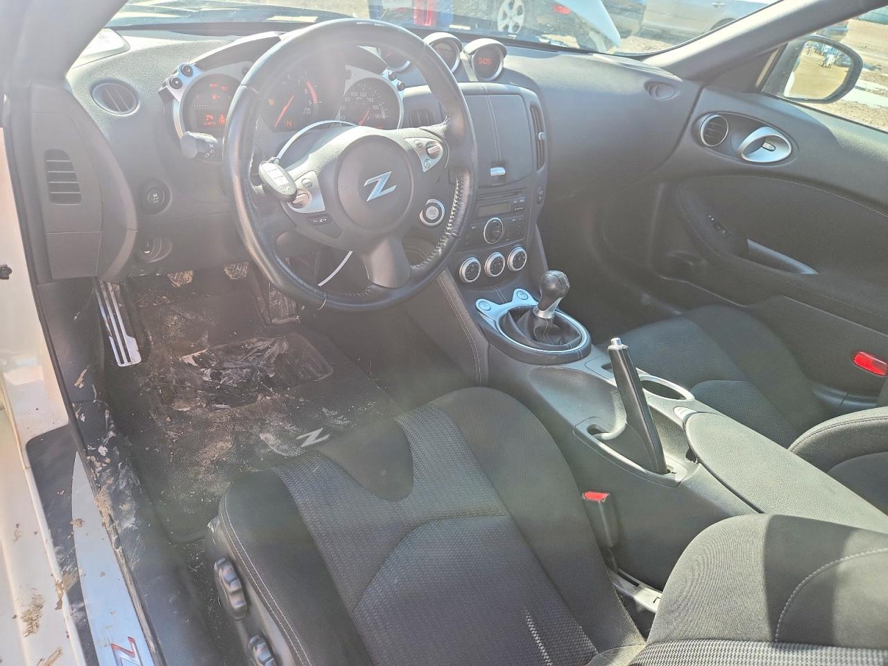 2013 NISSAN 370Z BASE photo 22