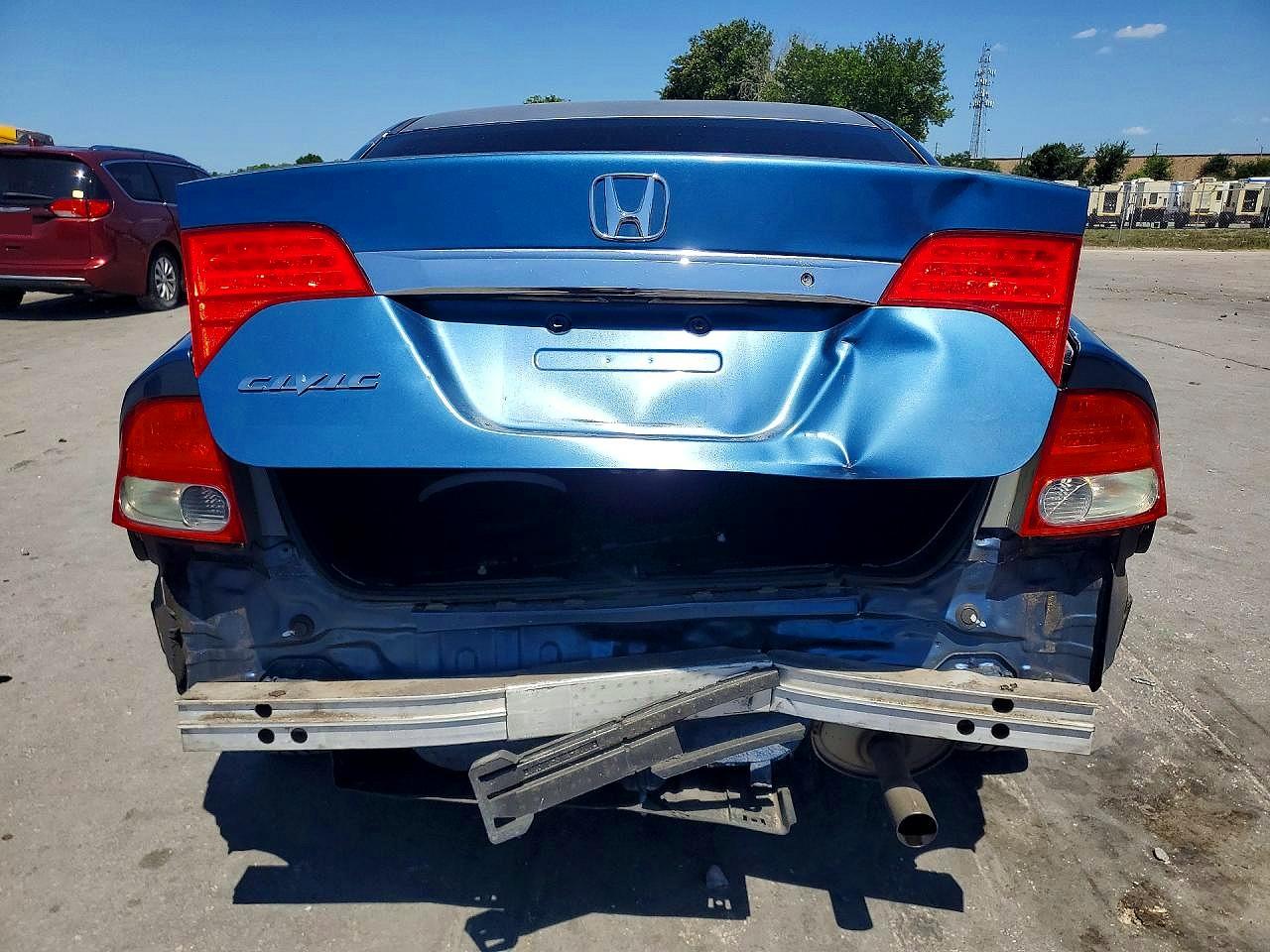 2011 HONDA CIVIC LX photo 6