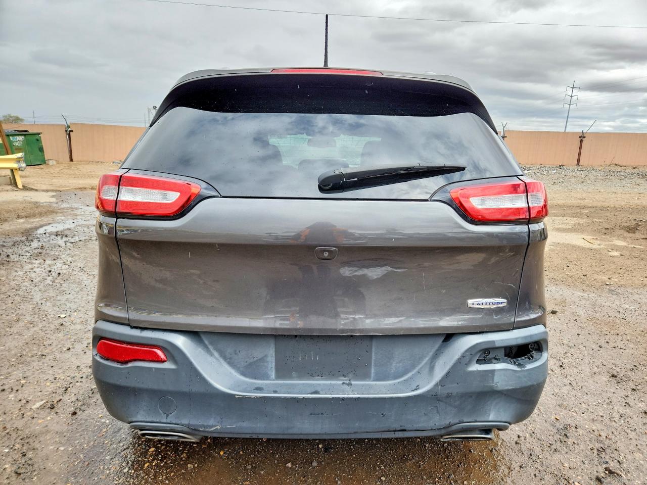 2016 JEEP CHEROKEE LATITUDE photo 11