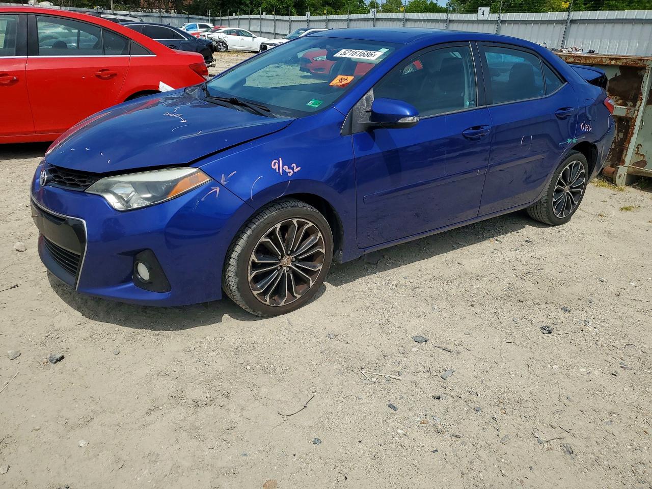 2016 TOYOTA COROLLA