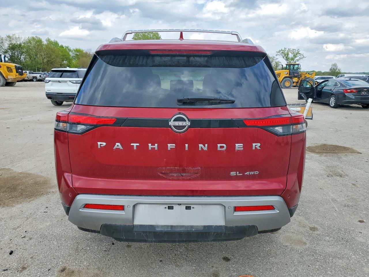 2023 NISSAN PATHFINDER SL photo 11