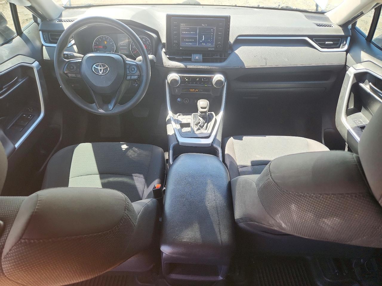 2021 TOYOTA RAV4 LE photo 15