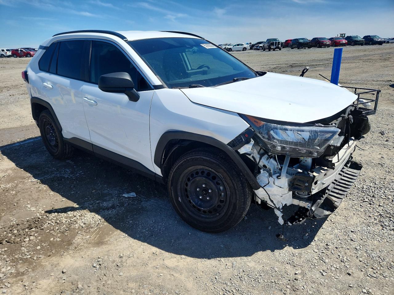 2021 TOYOTA RAV4 LE photo 7