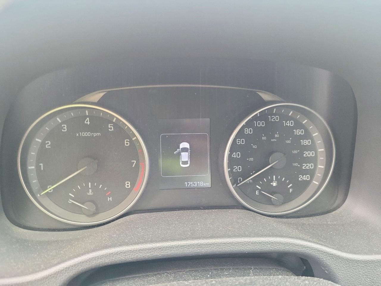 2017 HYUNDAI ELANTRA SE photo 17
