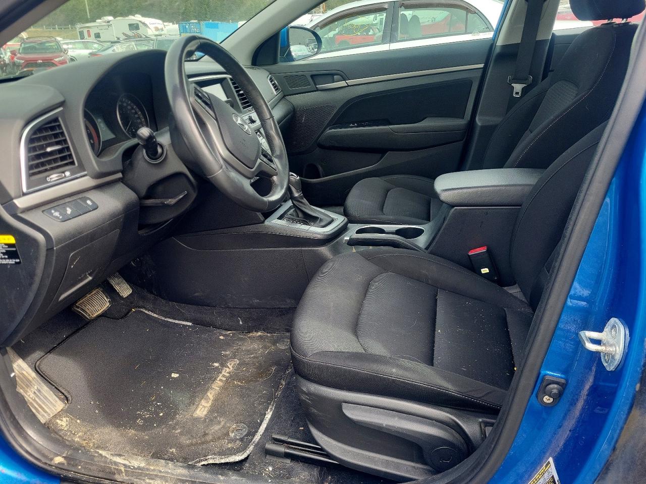 2017 HYUNDAI ELANTRA SE photo 13