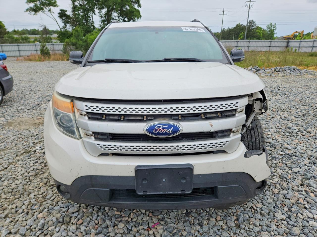 2013 FORD EXPLORER XLT photo 5