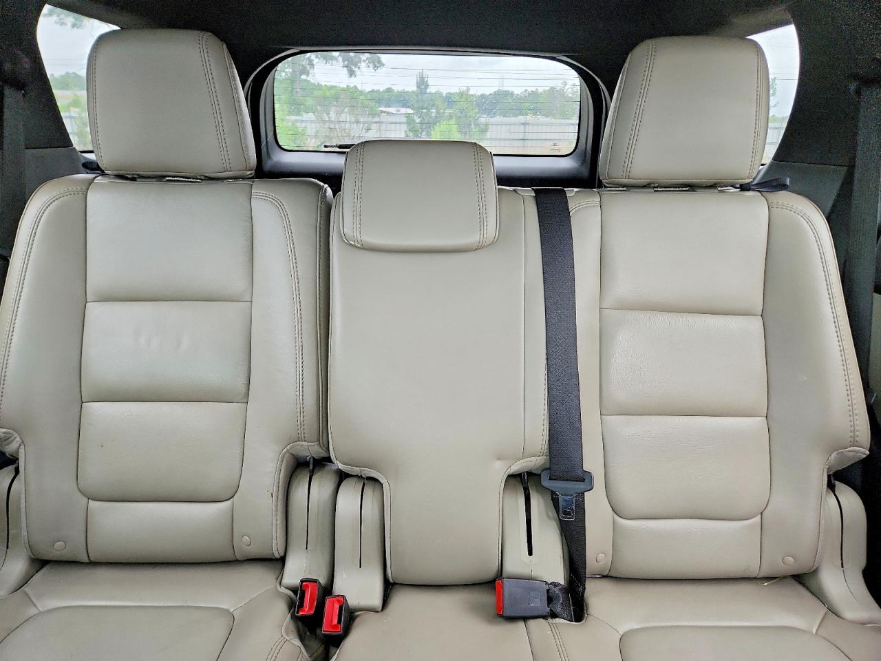 2013 FORD EXPLORER XLT photo 10