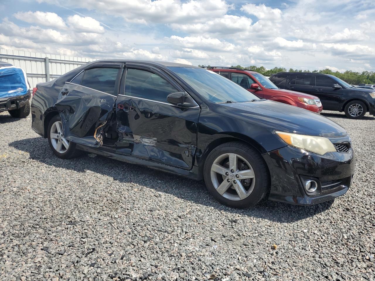 2012 TOYOTA CAMRY SE photo 7