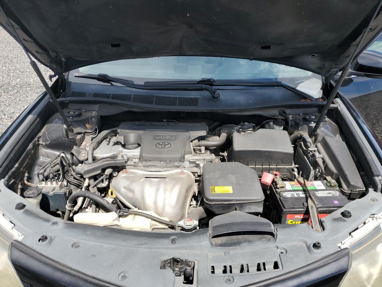 2012 TOYOTA CAMRY SE photo 21