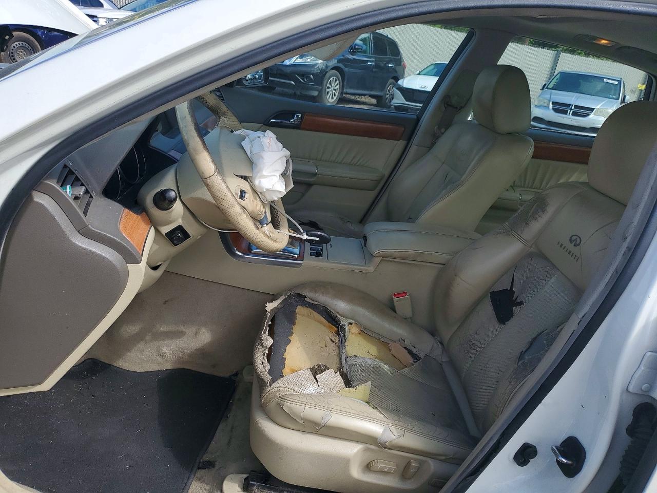 2006 INFINITI M35 BASE photo 19