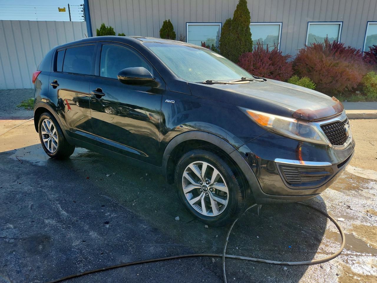 2016 KIA SPORTAGE LX photo 4