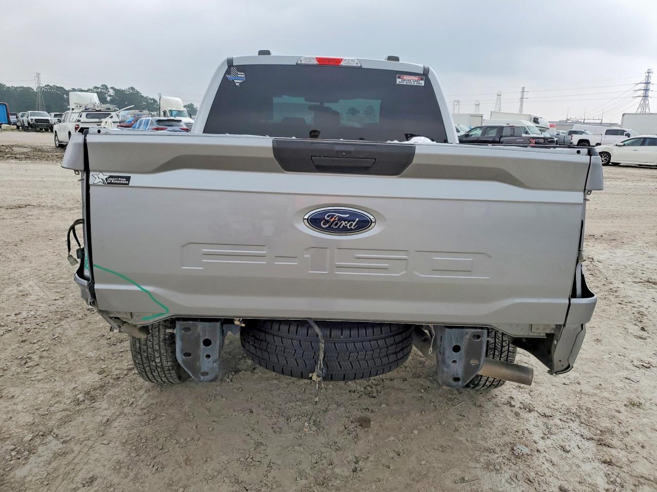 2023 FORD F150 SUPERCREW photo 11