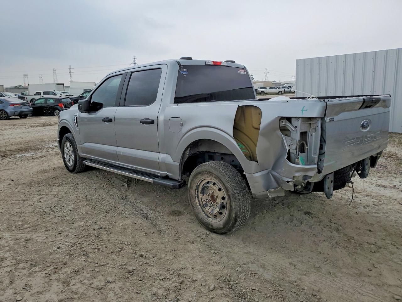 2023 FORD F150 SUPERCREW photo 3