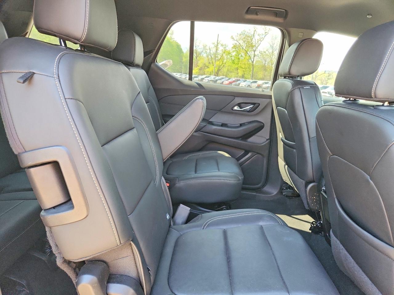 2023 CHEVROLET TRAVERSE LT photo 31