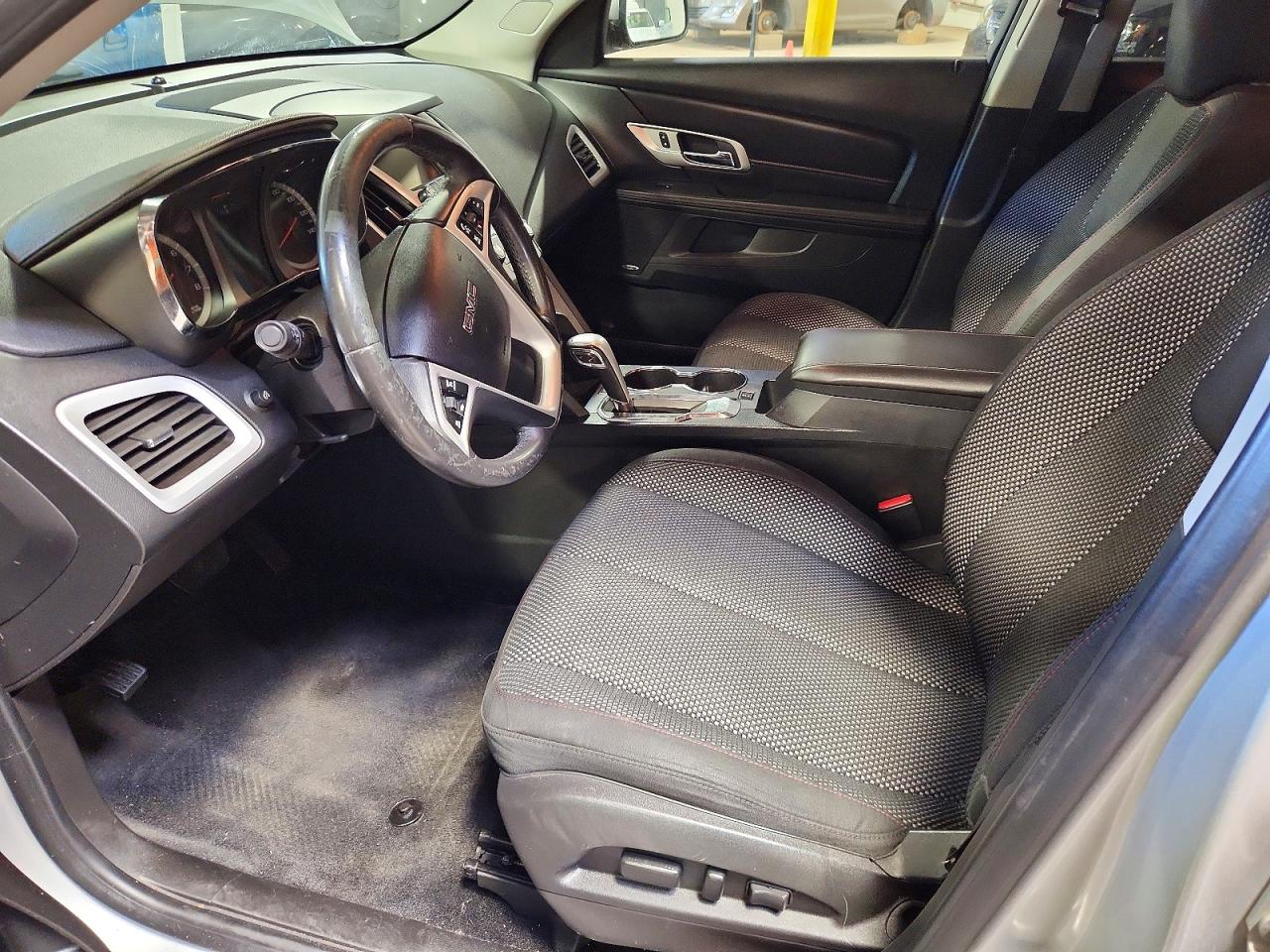 2015 GMC TERRAIN SLE photo 19