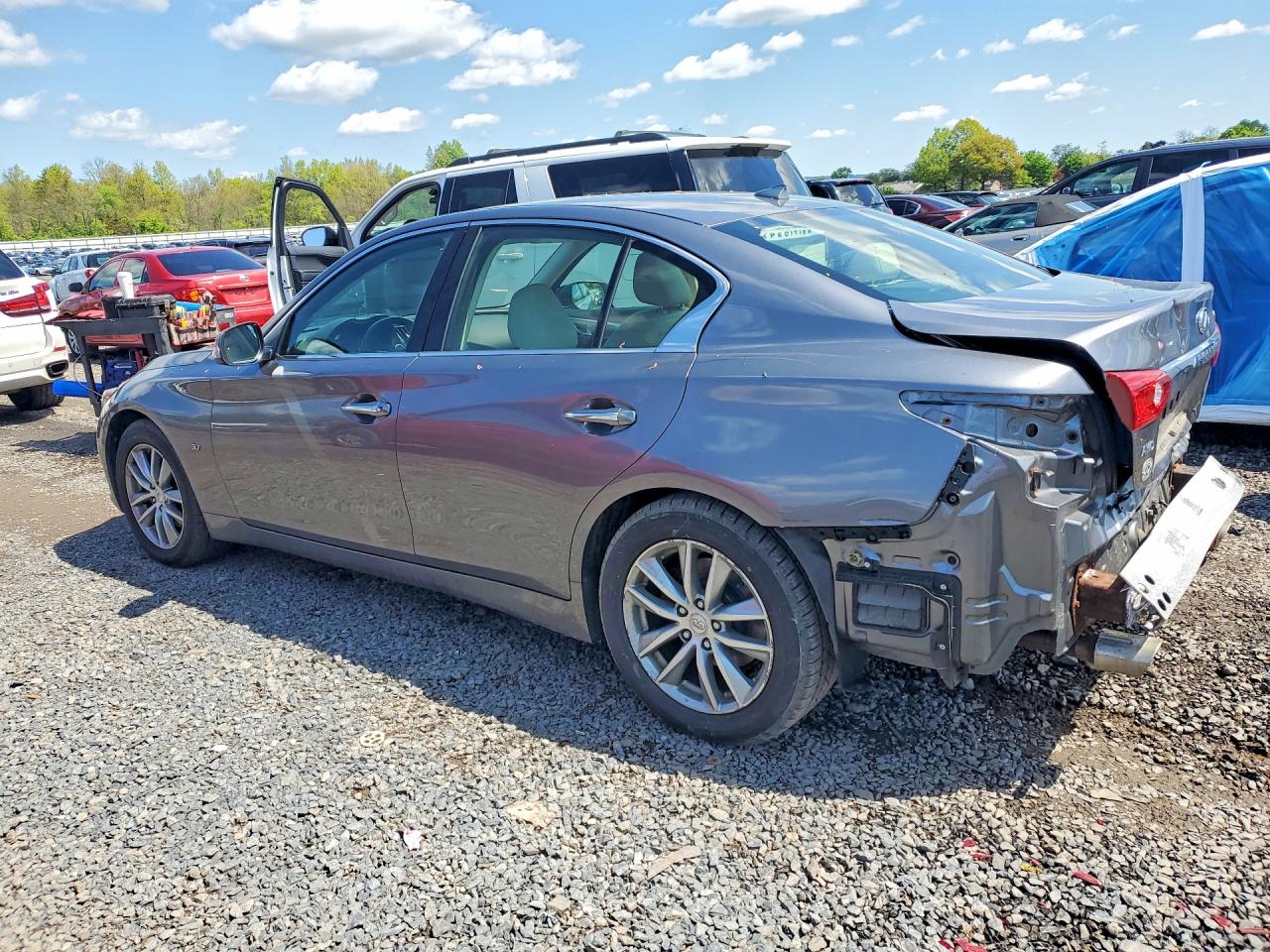 2015 INFINITI Q50 PREMIUM photo 2