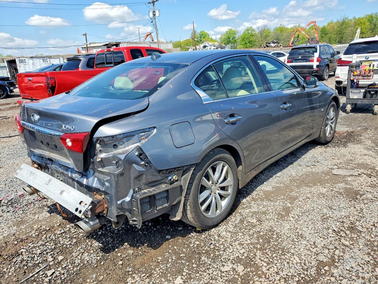 2015 INFINITI Q50 PREMIUM photo 3