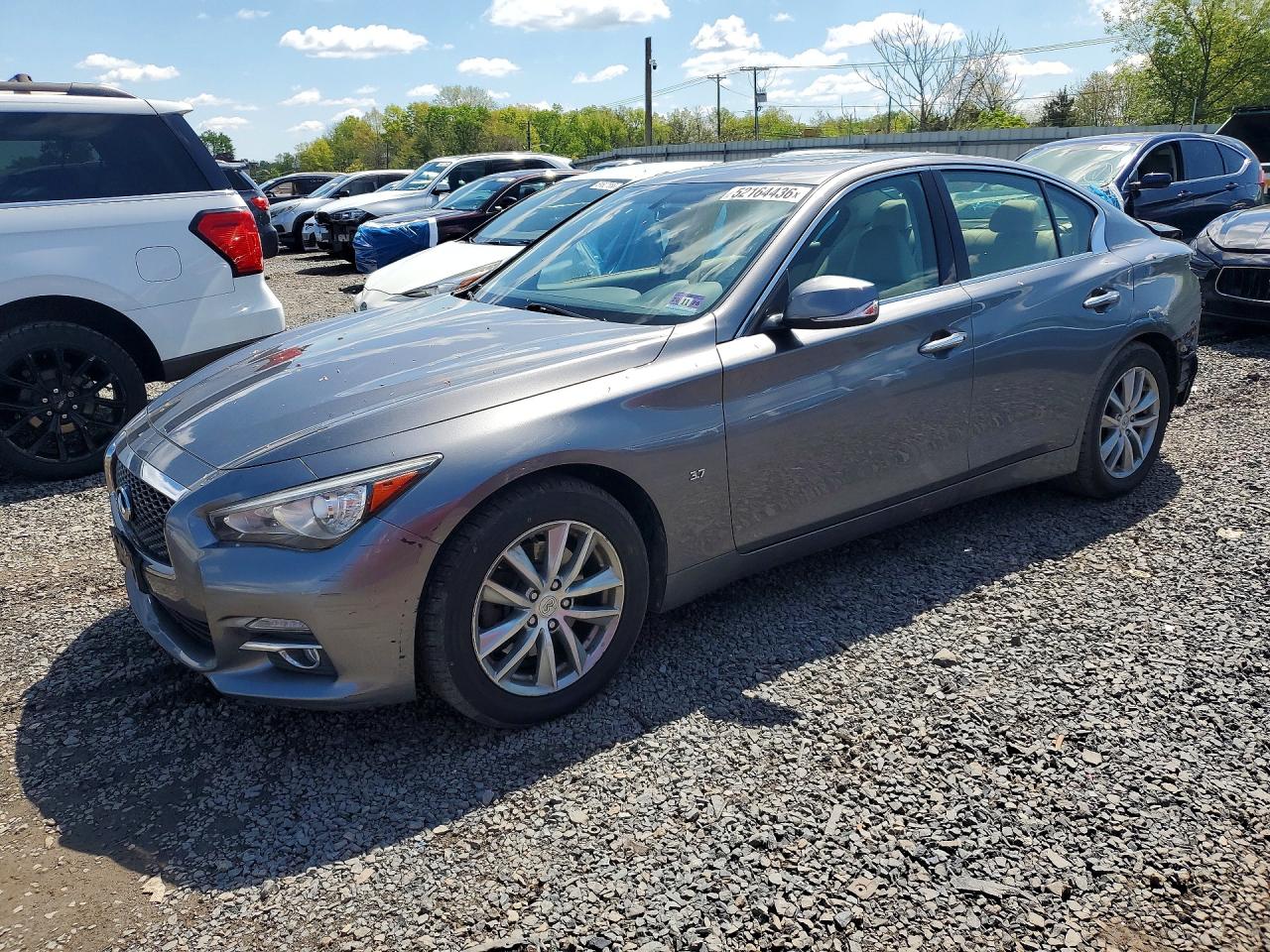 2015 INFINITI Q50