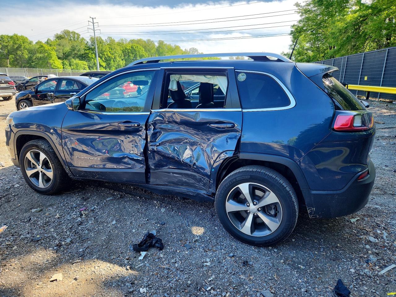 2021 JEEP CHEROKEE LIMITED photo 4