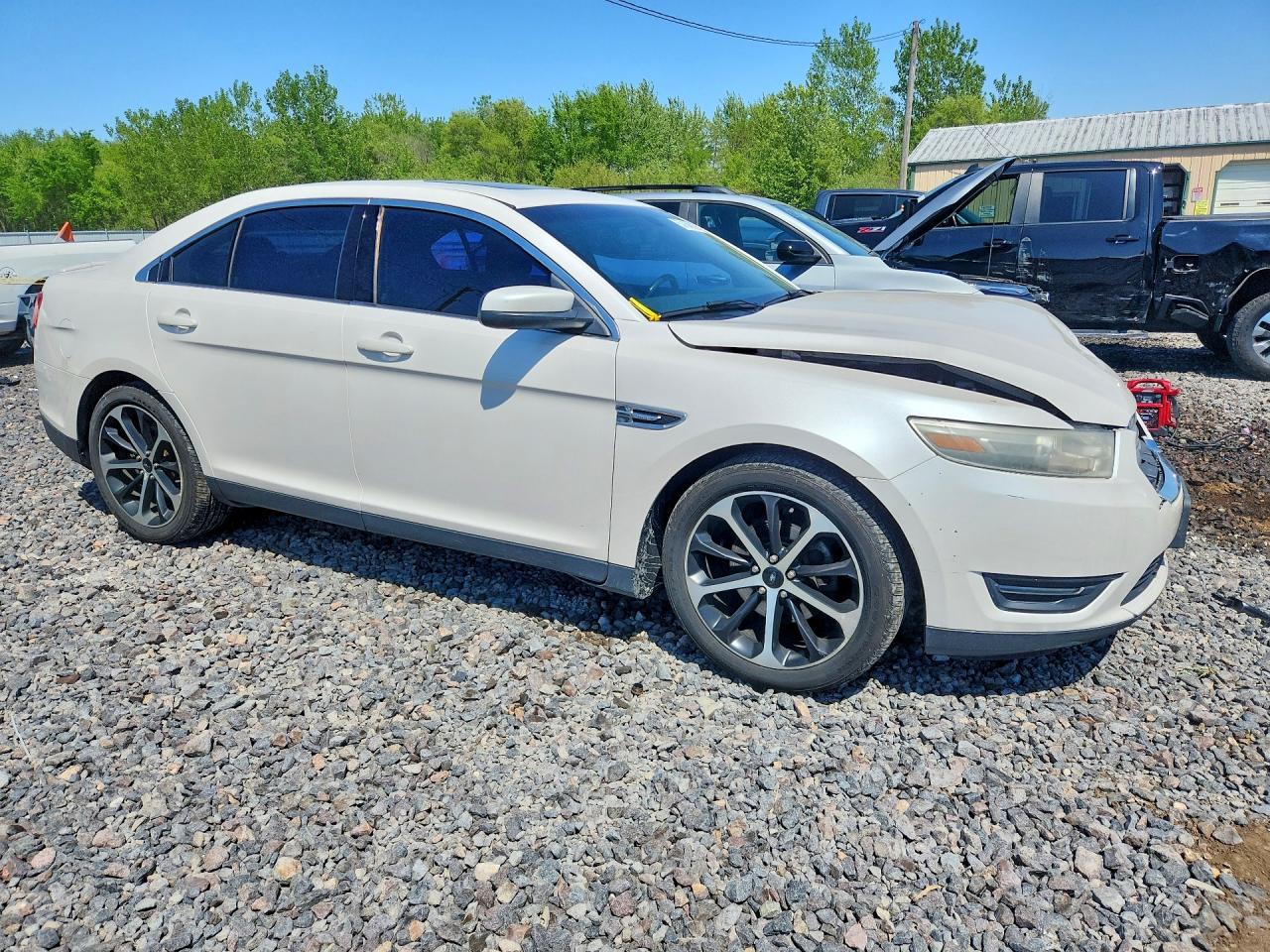 2014 FORD TAURUS SEL photo 7