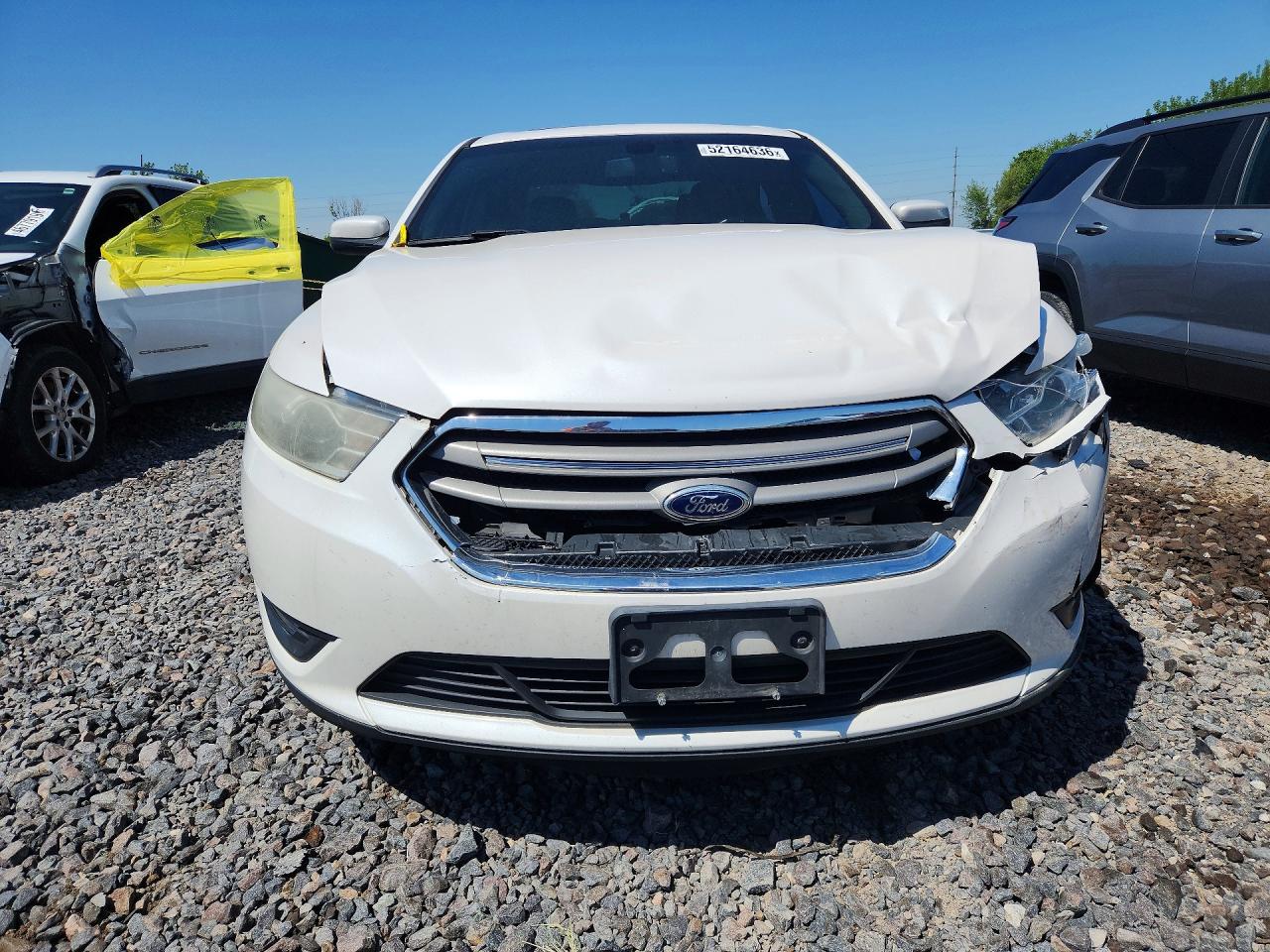 2014 FORD TAURUS SEL photo 9