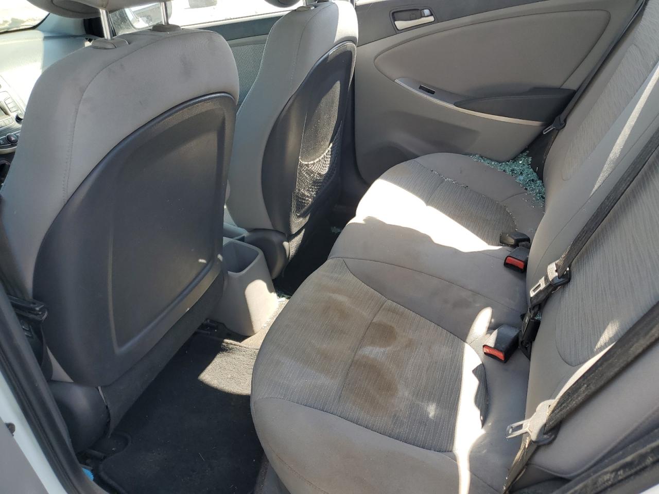 2015 HYUNDAI ACCENT GLS photo 10