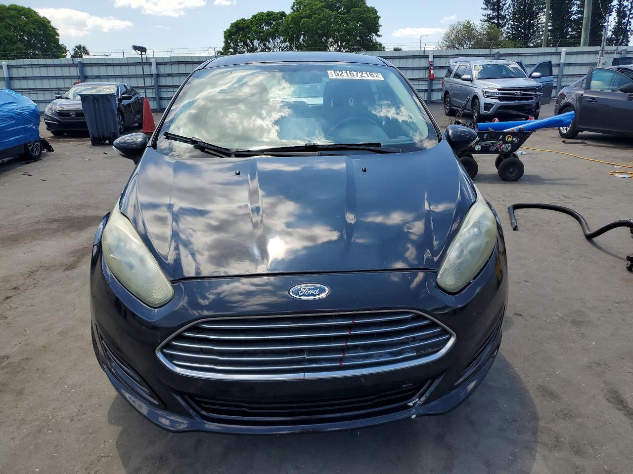 2016 FORD FIESTA SE photo 13