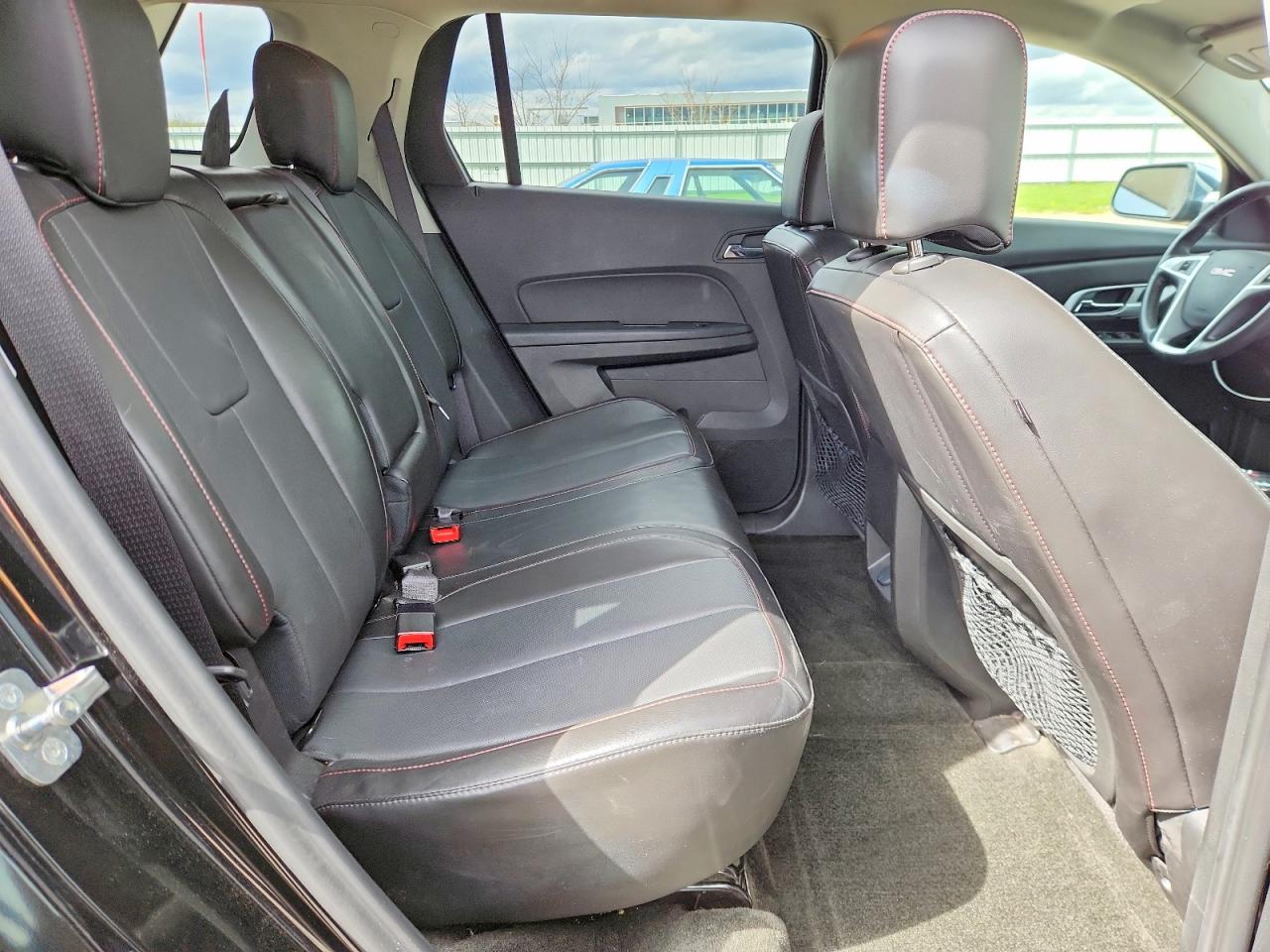 2017 GMC TERRAIN SLT photo 19