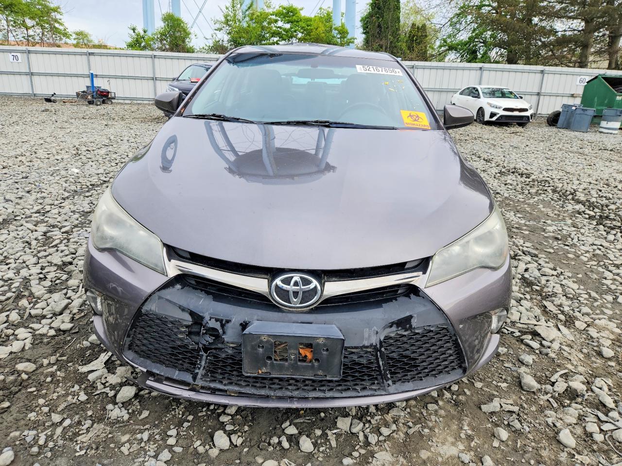 2016 TOYOTA CAMRY SE photo 9