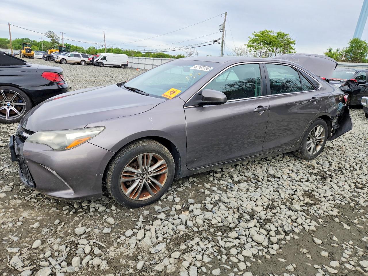 2016 TOYOTA CAMRY