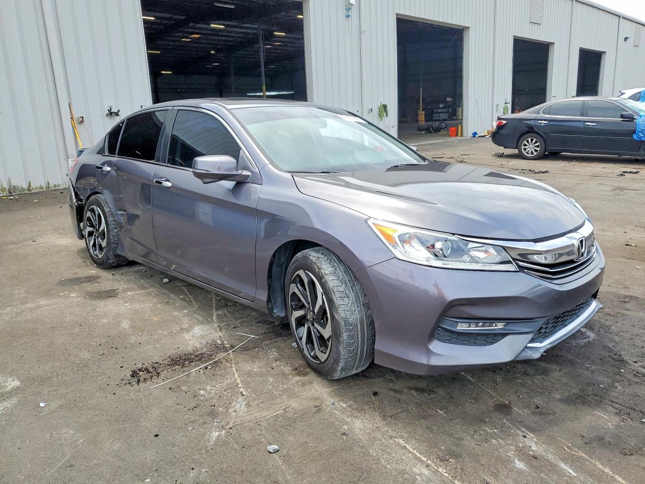 2017 HONDA ACCORD EXL photo 10