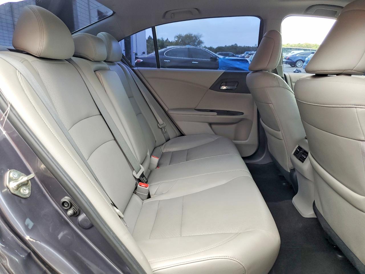 2017 HONDA ACCORD EXL photo 28