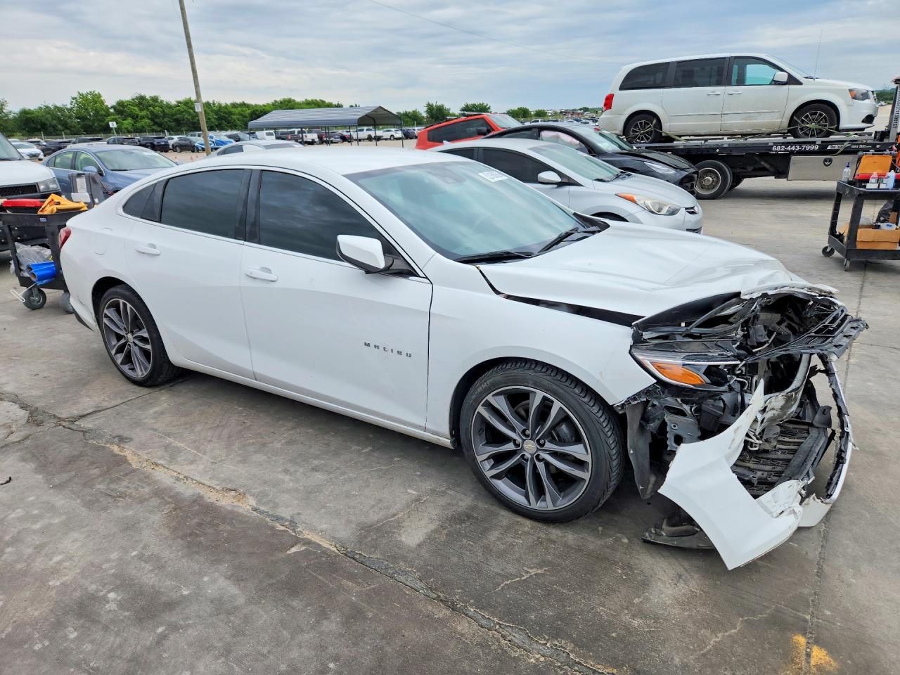 2022 CHEVROLET MALIBU LT photo 10
