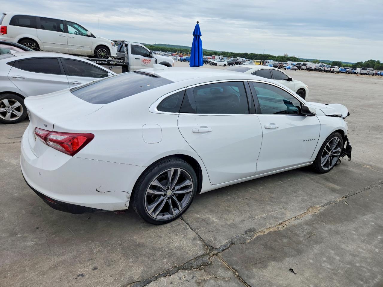 2022 CHEVROLET MALIBU LT photo 7