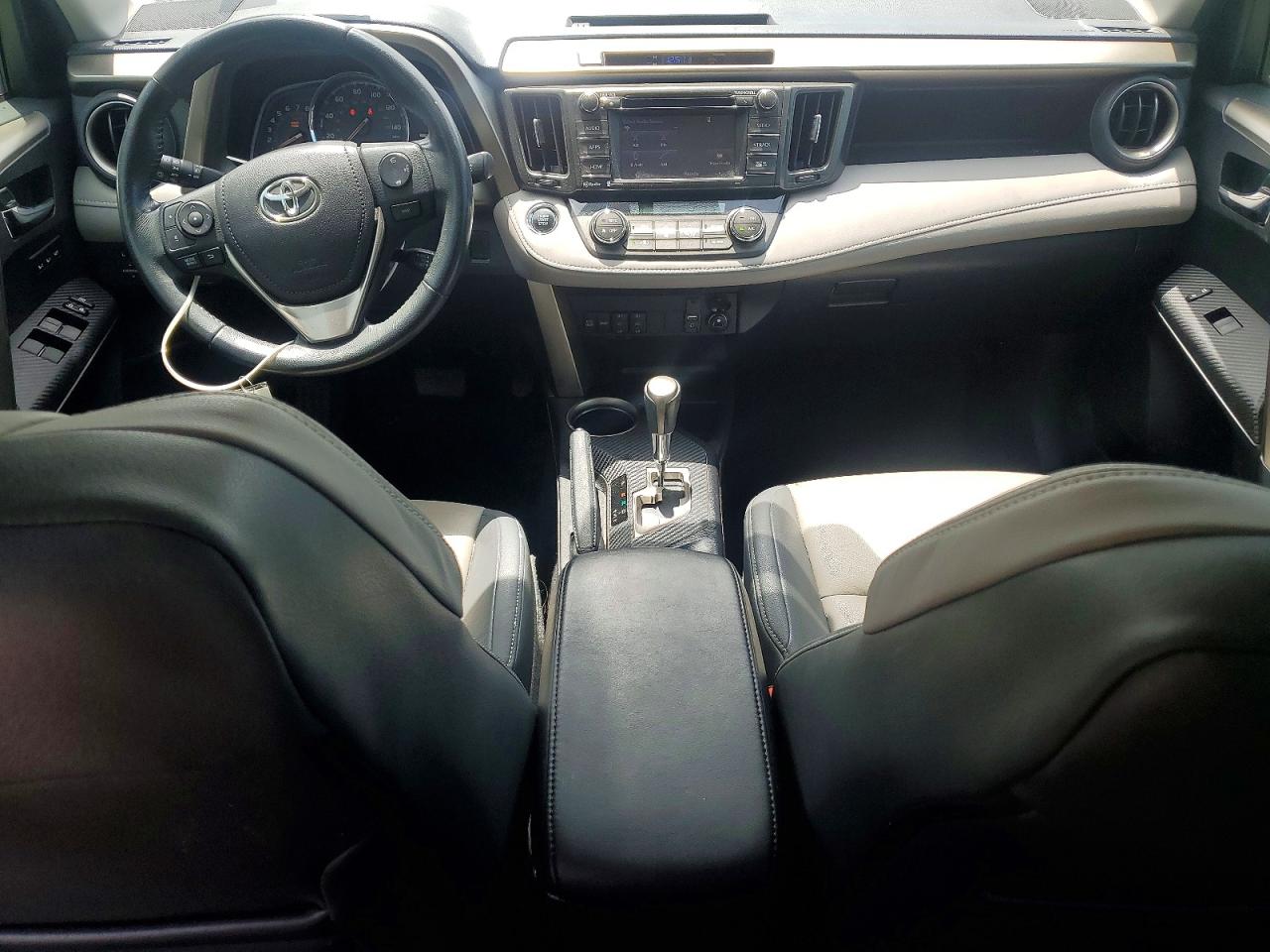 2015 TOYOTA RAV4 LIMITED photo 22